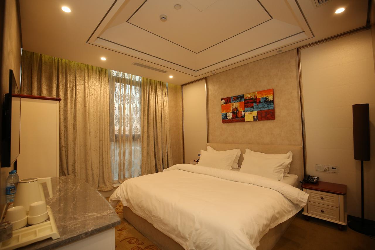 Crown Crystal Hotel Shanghai Extérieur photo