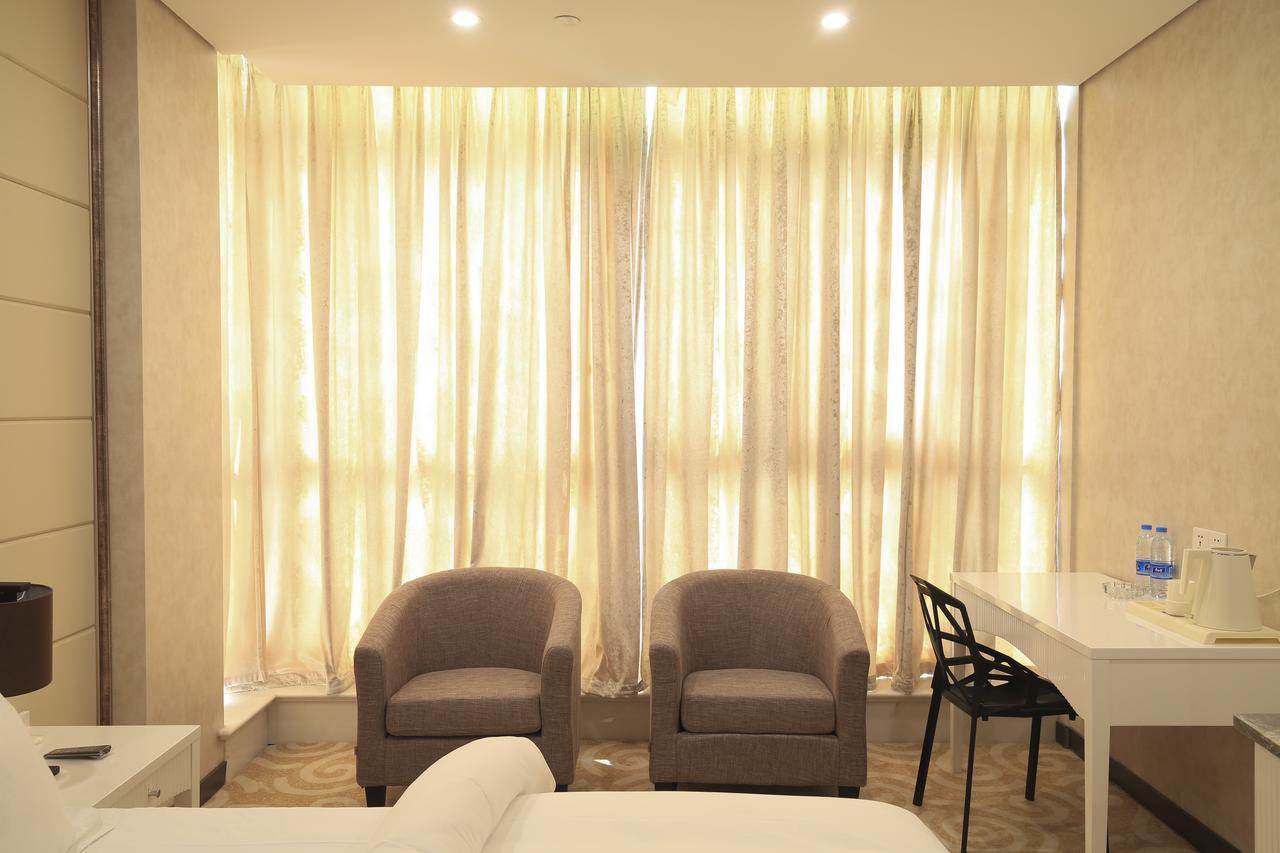 Crown Crystal Hotel Shanghai Extérieur photo