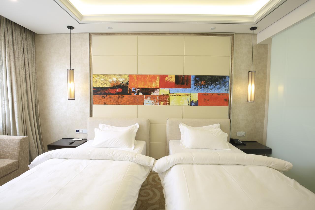 Crown Crystal Hotel Shanghai Extérieur photo