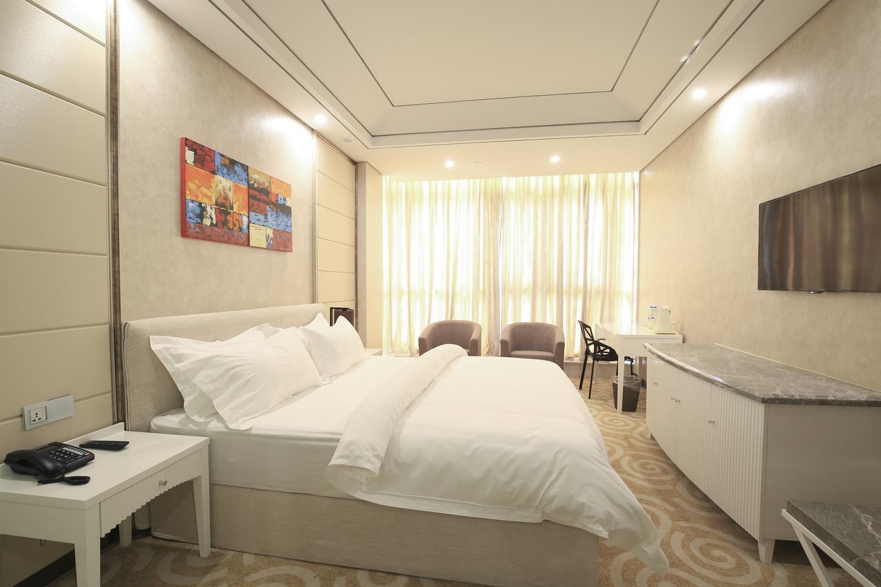 Crown Crystal Hotel Shanghai Extérieur photo