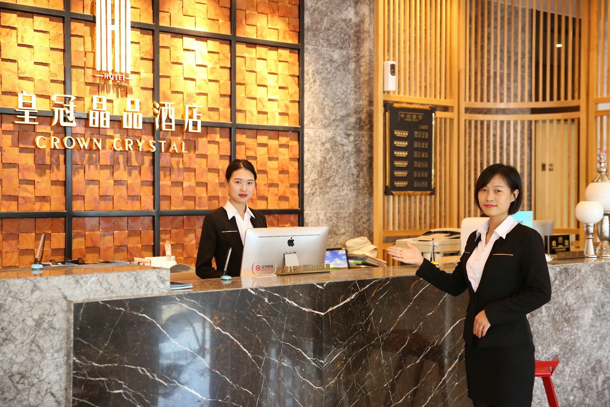 Crown Crystal Hotel Shanghai Extérieur photo